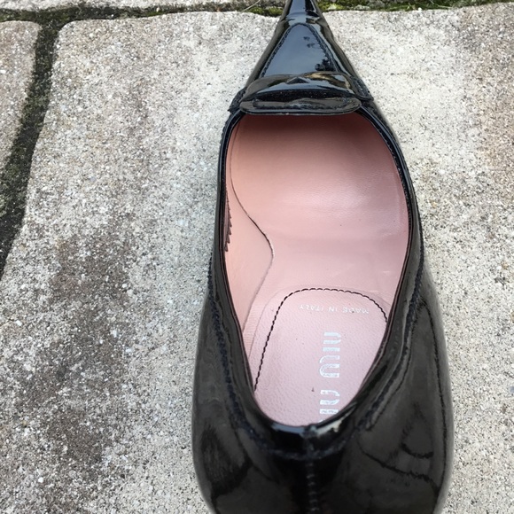 Miu Miu Amputee Single Shoe Patent Leather Heel - Picture 6 of 13